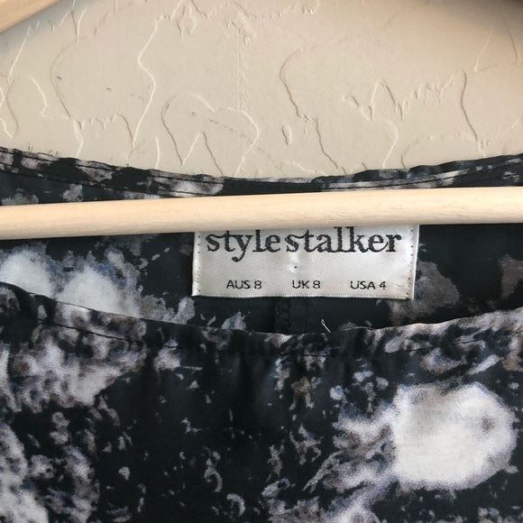 STYLESTALKER Lithium Tunic Dress - Picture 6 of 9